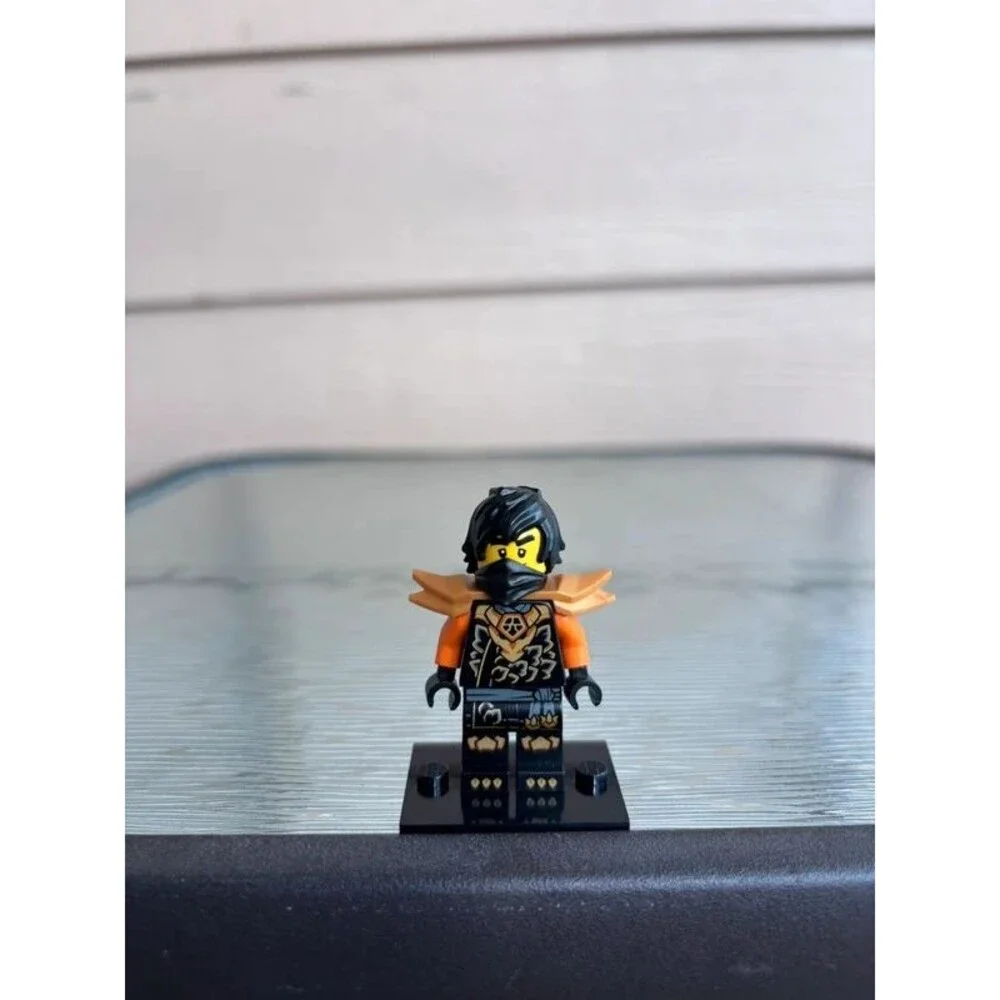 Lego Ninjago Dragons Rising Cole